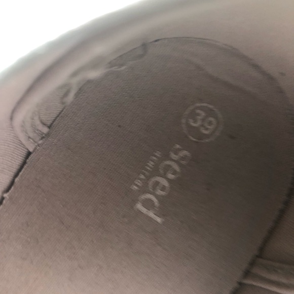 Seed silver sneakers size 39 worn once - Picture 3 of 7